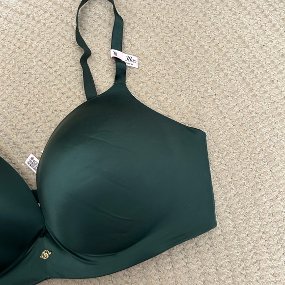 NWOT Victoria’s Secret push up bra 38DD - Picture 2 of 5